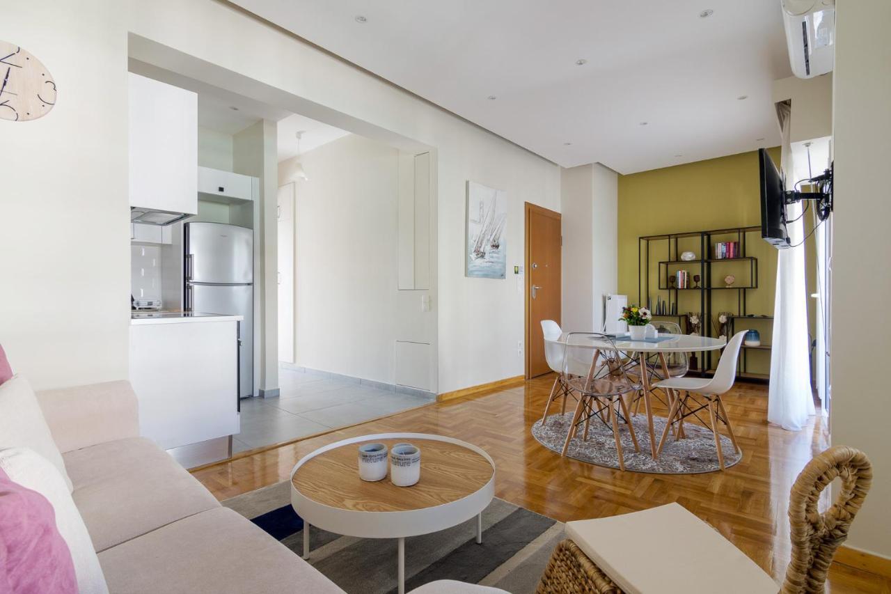 Chic Penthouse For 4 Ppl In Kolonaki Apartman Athén Kültér fotó